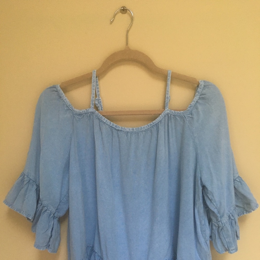 Style Envy Cold Shoulder Boho DenimTop Sz M - Picture 2 of 3